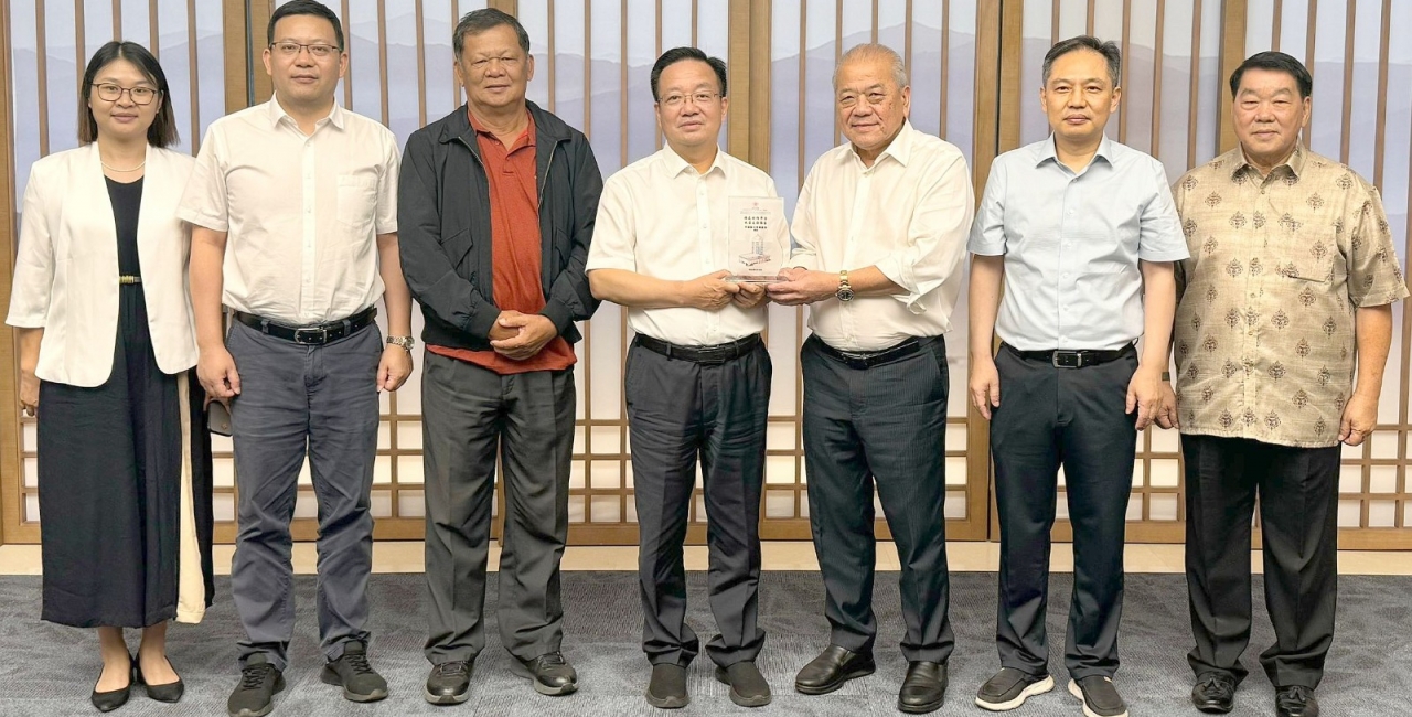 吴添泉：随着新鲜果王数月后出口马中将正式开启全新方位“榴梿外交”